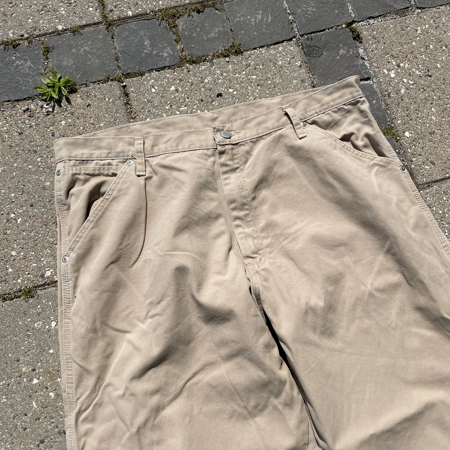 Beige Wrangler Carpenter Bukser I Klassisk Workwear-Stil