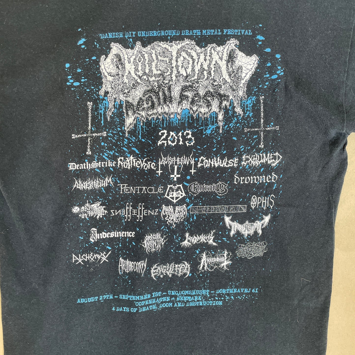 Sort Holstebro Death Fest T-Shirt Med Grafik Print – 2013 Festival Merchandise