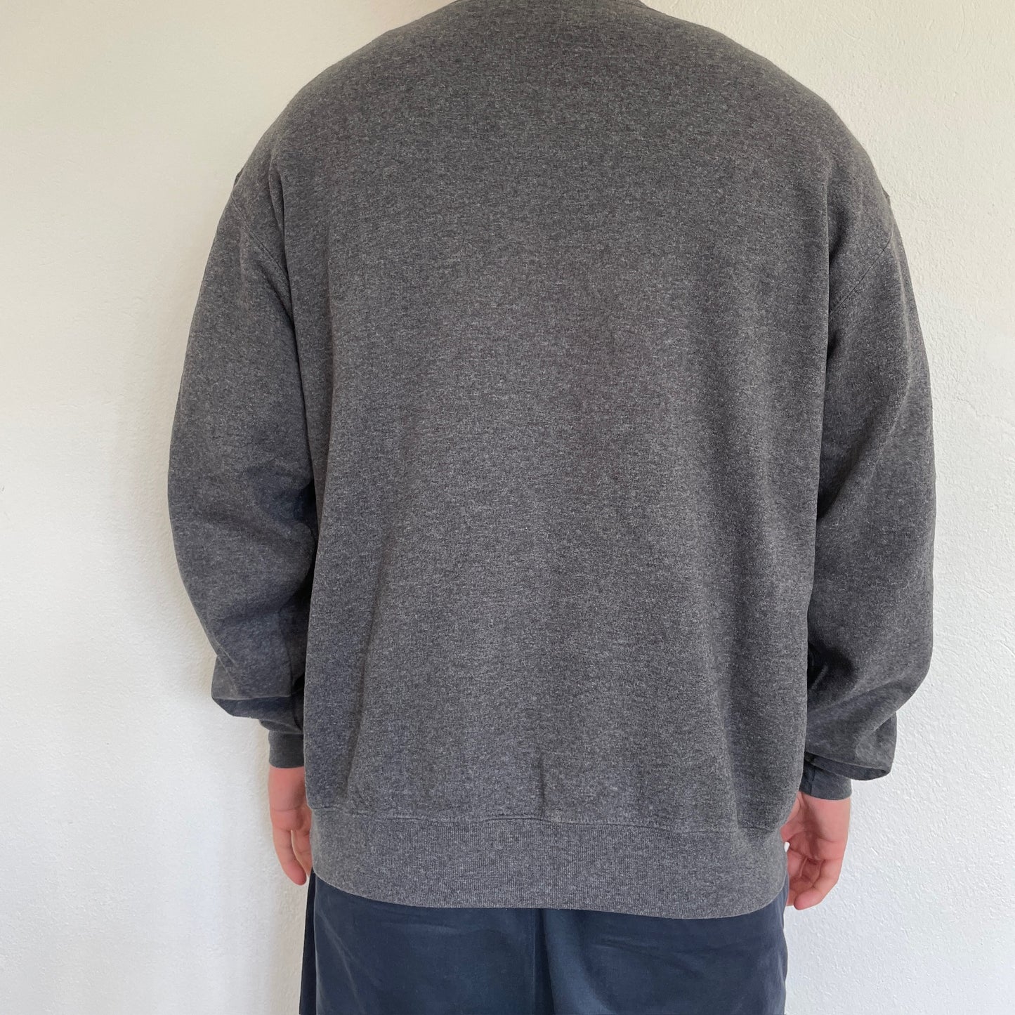 Grå "Stanislaus Mom" Champion Sweatshirt