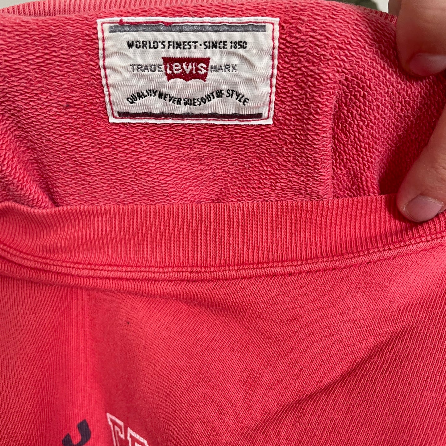 Rød/Pink Vintage Levi’s Sweatshirt
