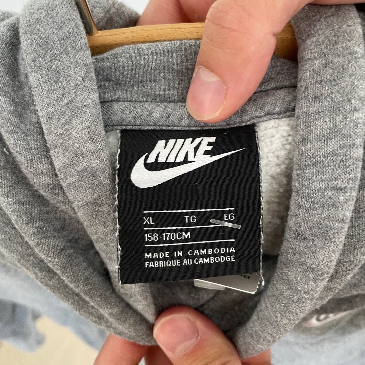 Grå Nike Hoodie