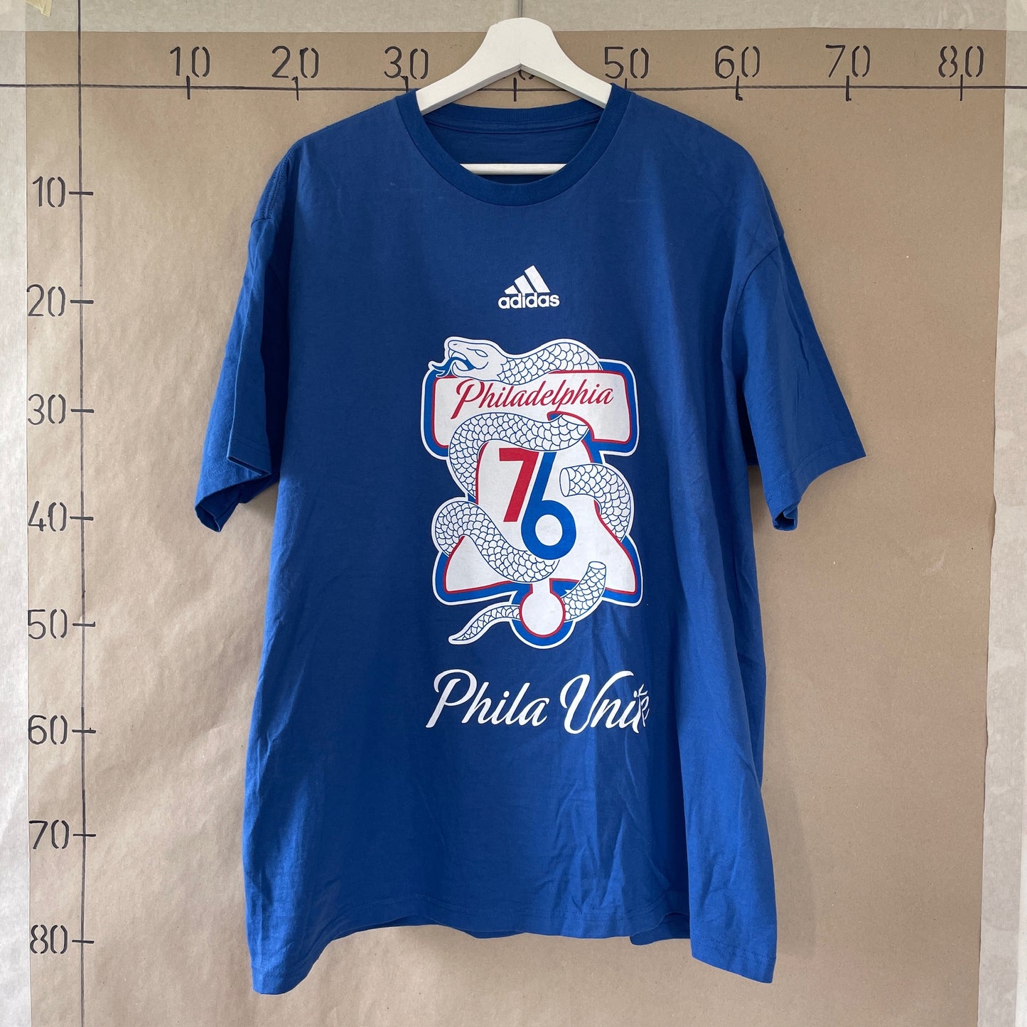 Mørkeblå Adidas T-shirt