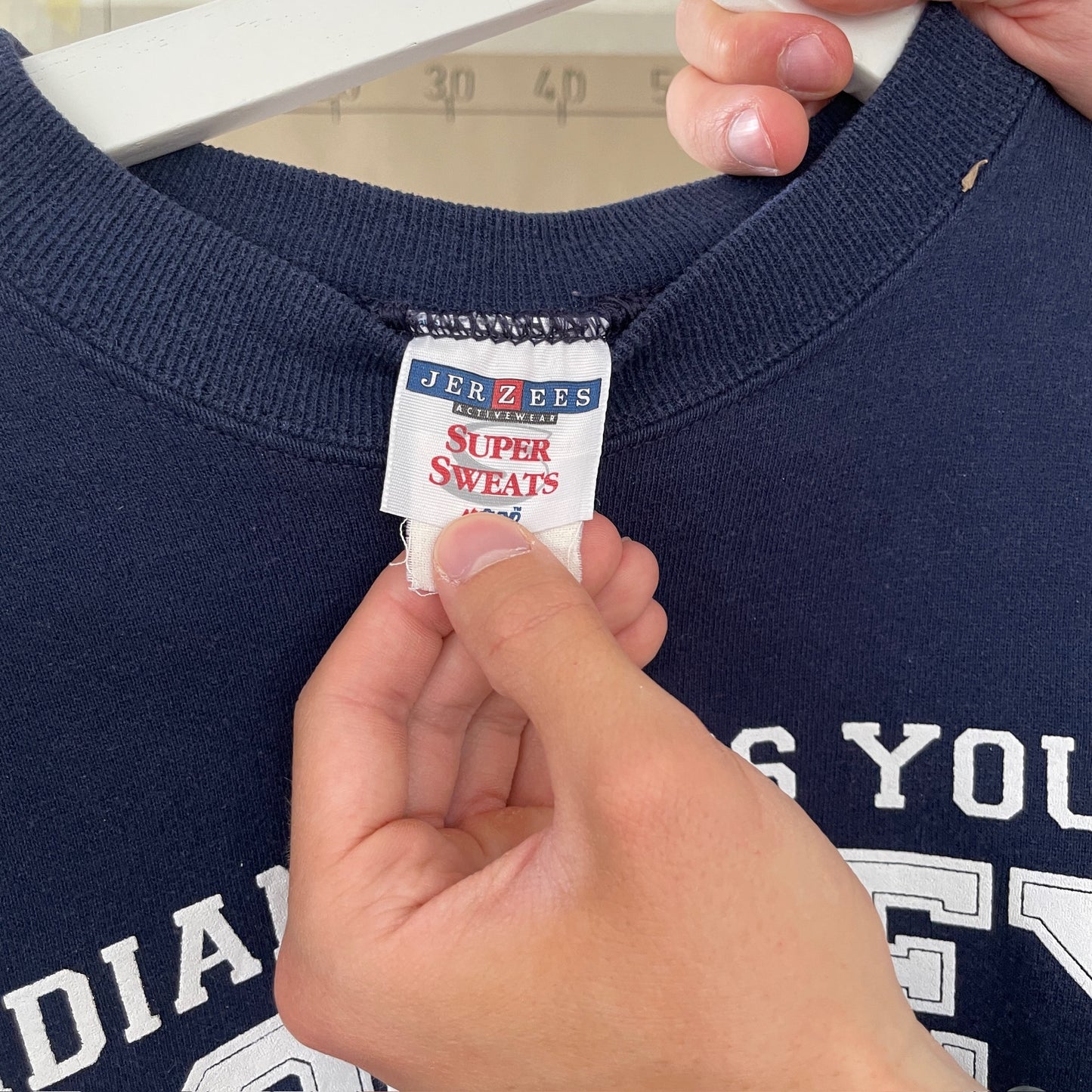 Mørkeblå Vintage "Hockey" Sweatshirt