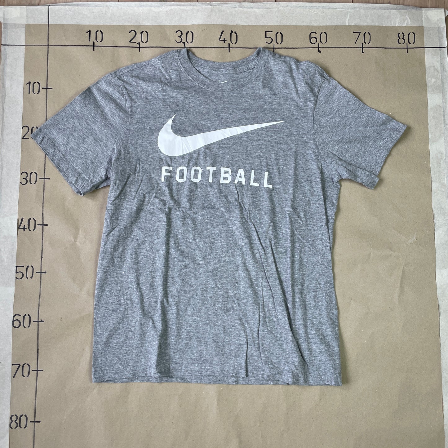 Grå Nike Football T-Shirt