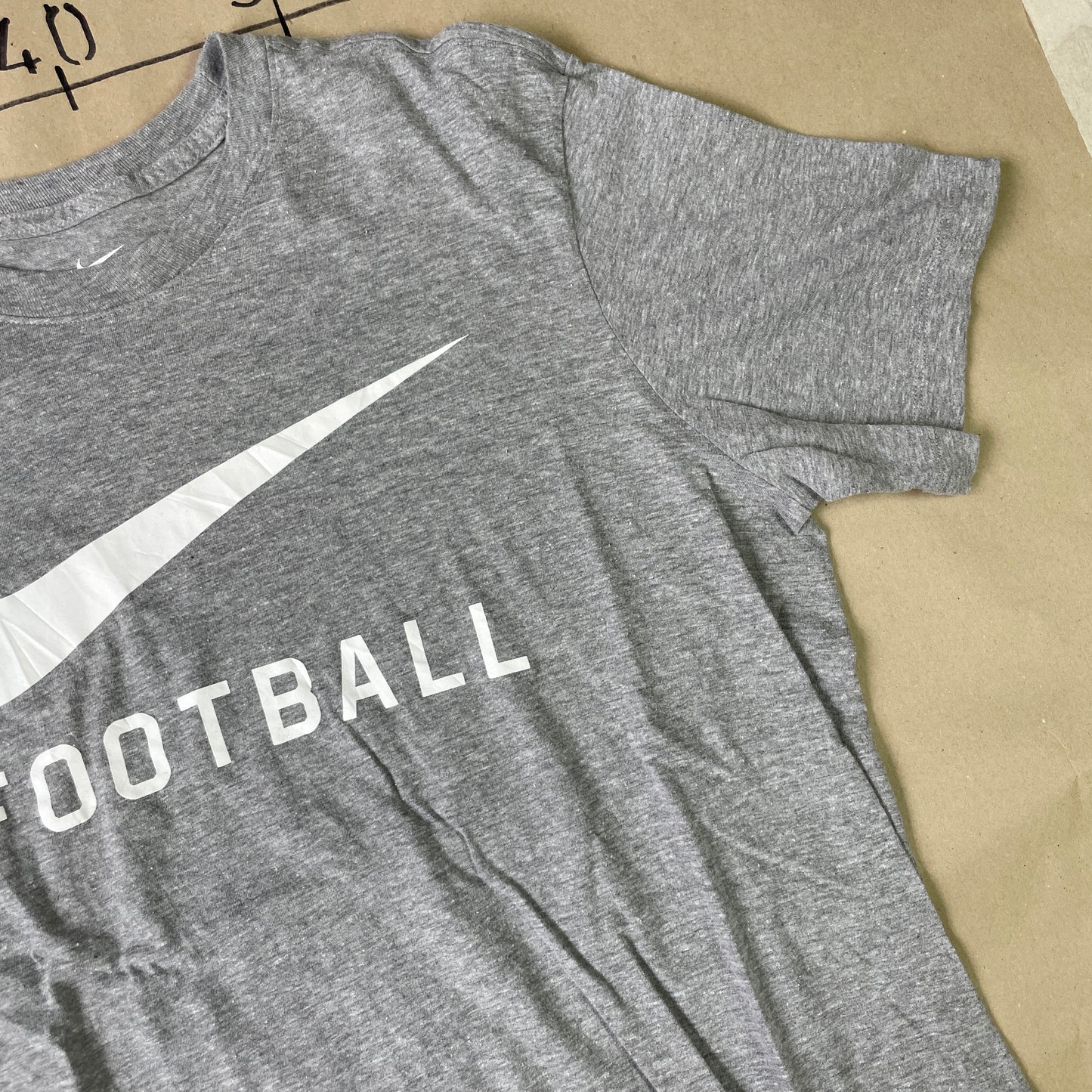Grå Nike Football T-Shirt