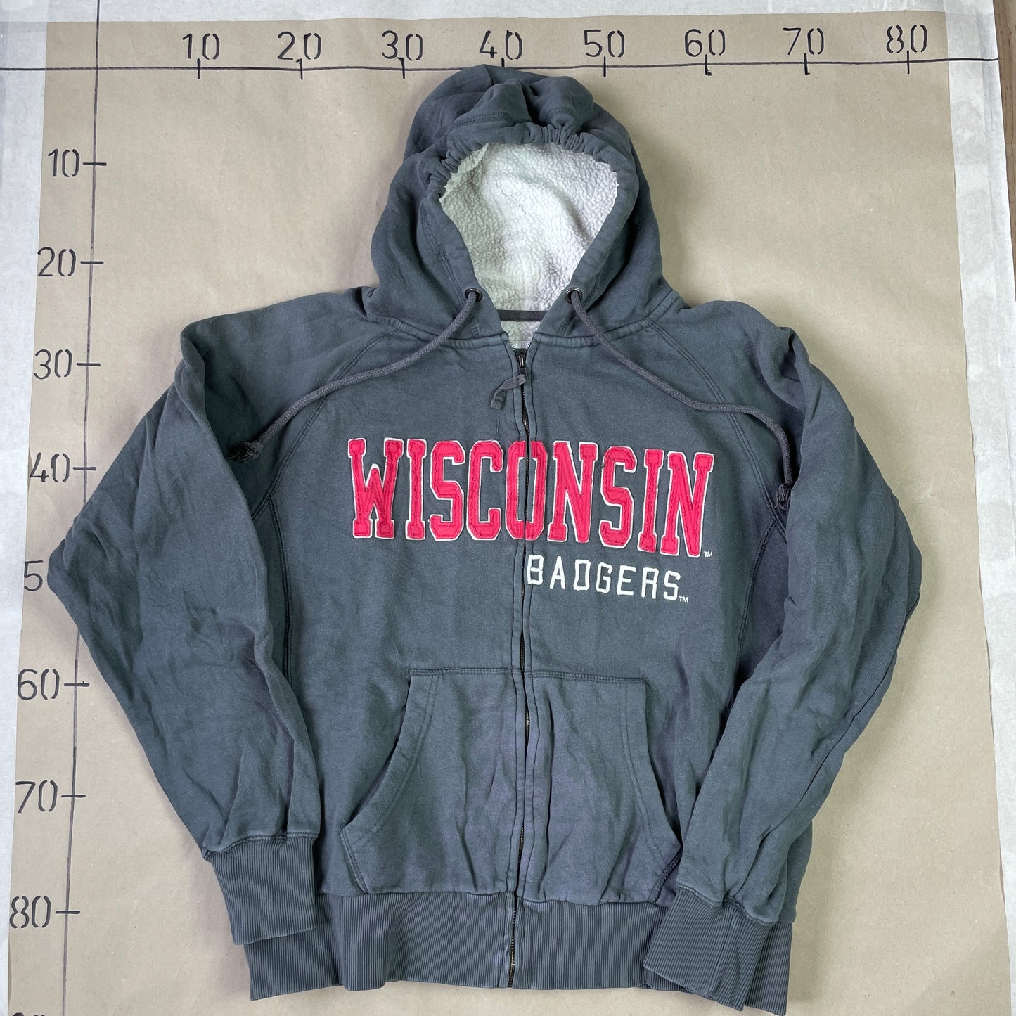 Grå Vintage Wisconsin Badgers Hoodie