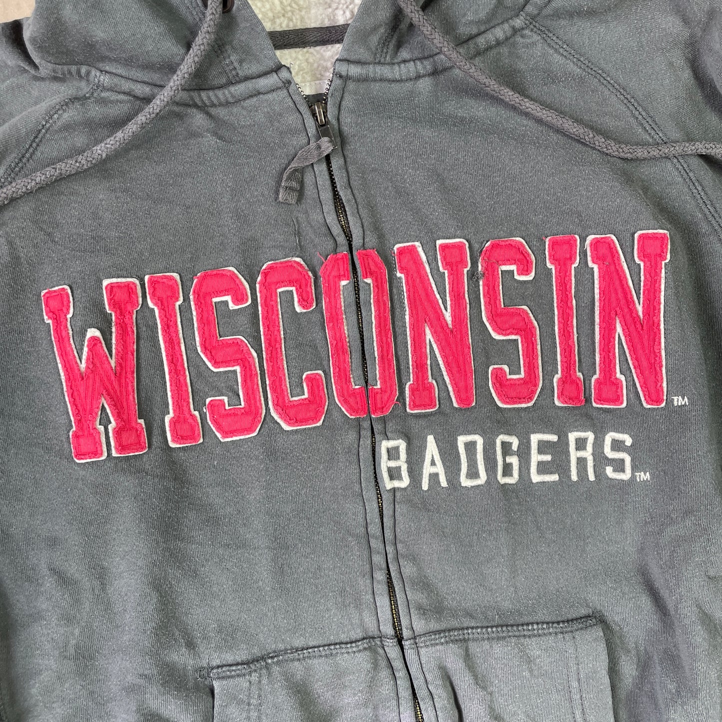 Grå Vintage Wisconsin Badgers Hoodie