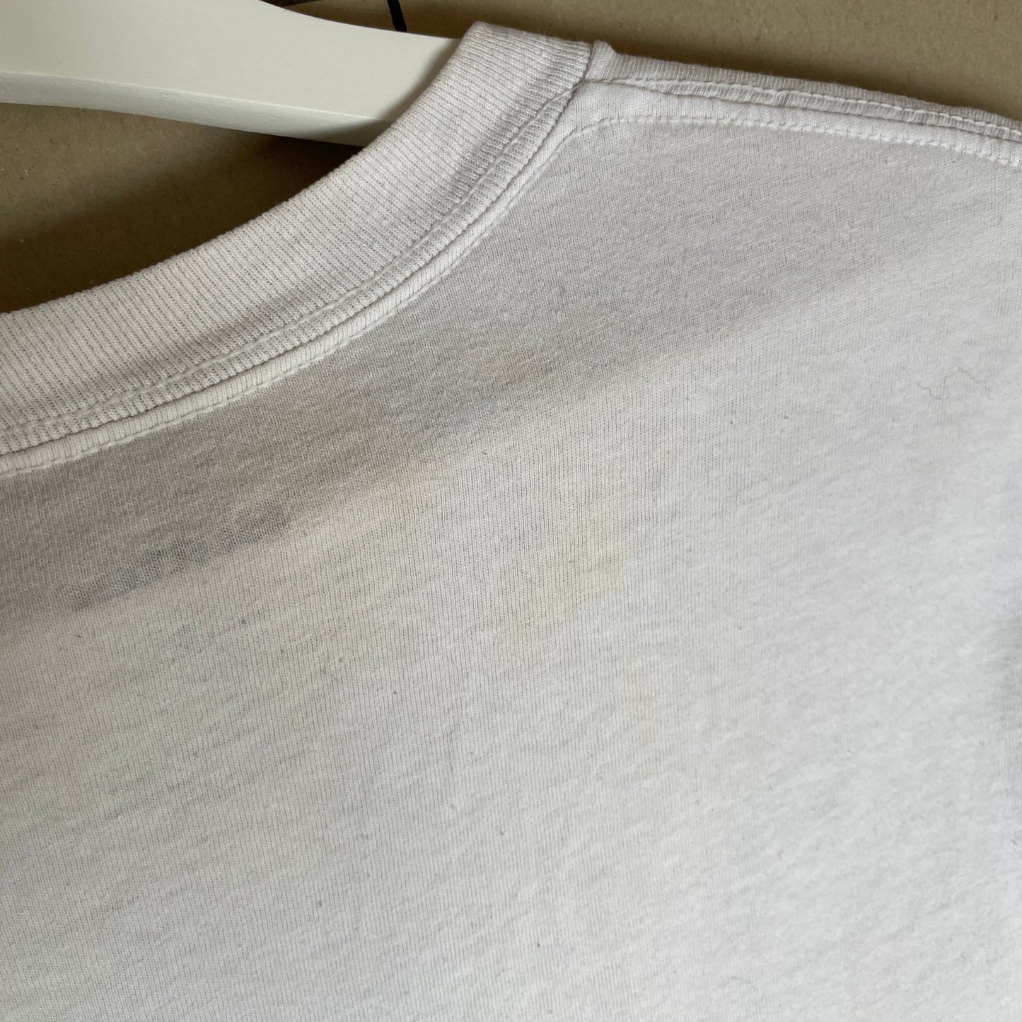 Beige Vintage Grafisk Printet Butter T-Shirt