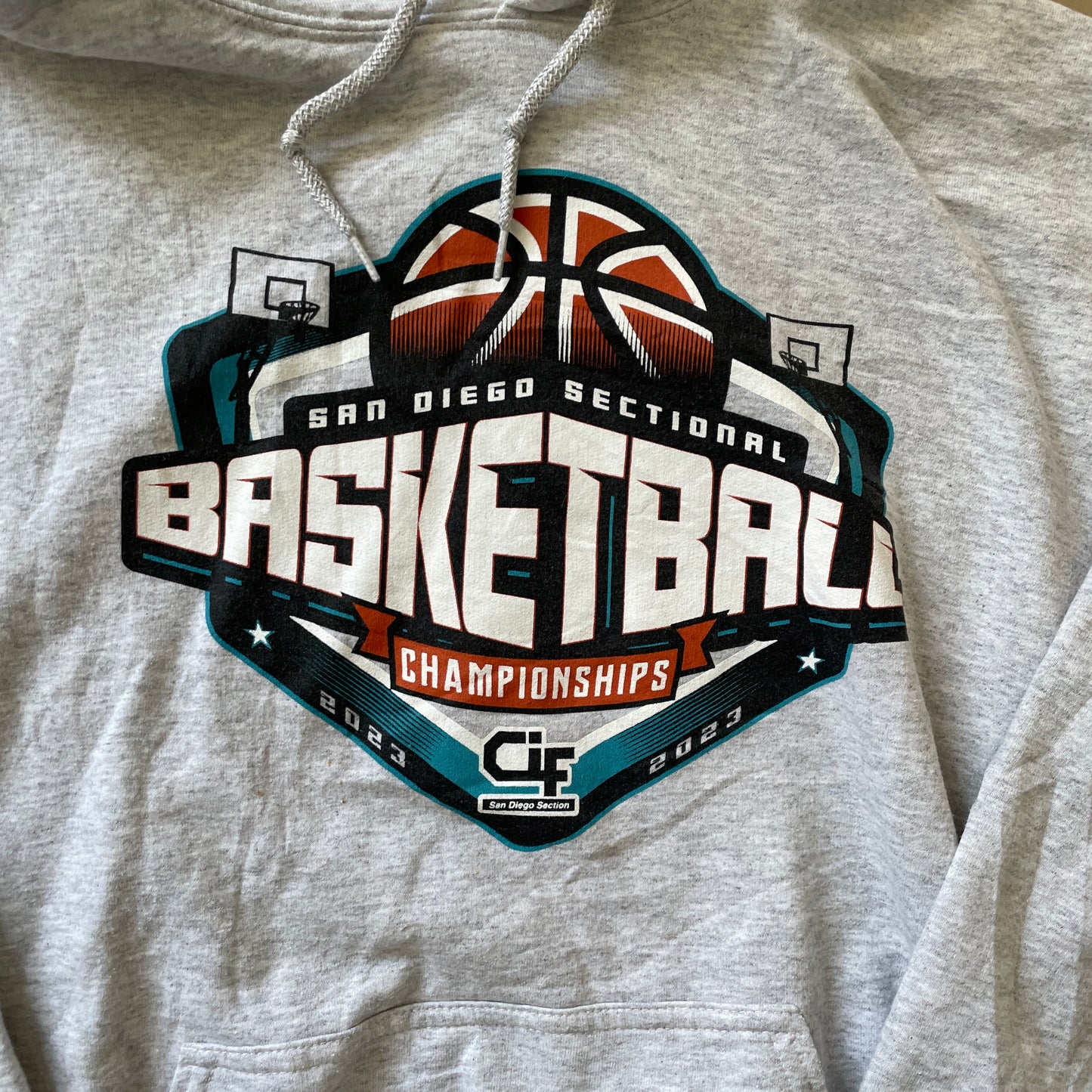 Grå Vintage San Diego Basketball Hoodie