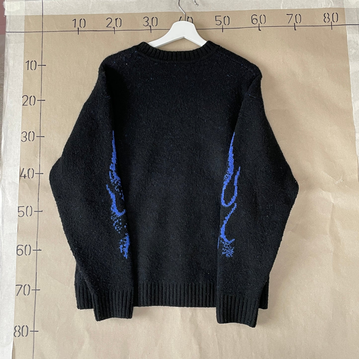 Sort Statement Strik Fra Weekday Med Flammeprint