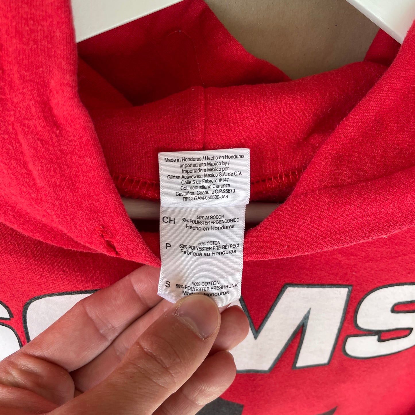 Rød Vintage Hoodie Med SCMS Print Og Krydslogo