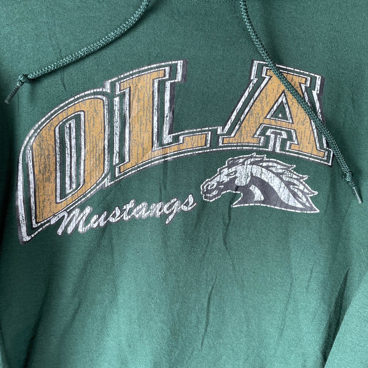 Mørkegrøn Vintage Hoodie Med OLA Print Og Hestemotiv