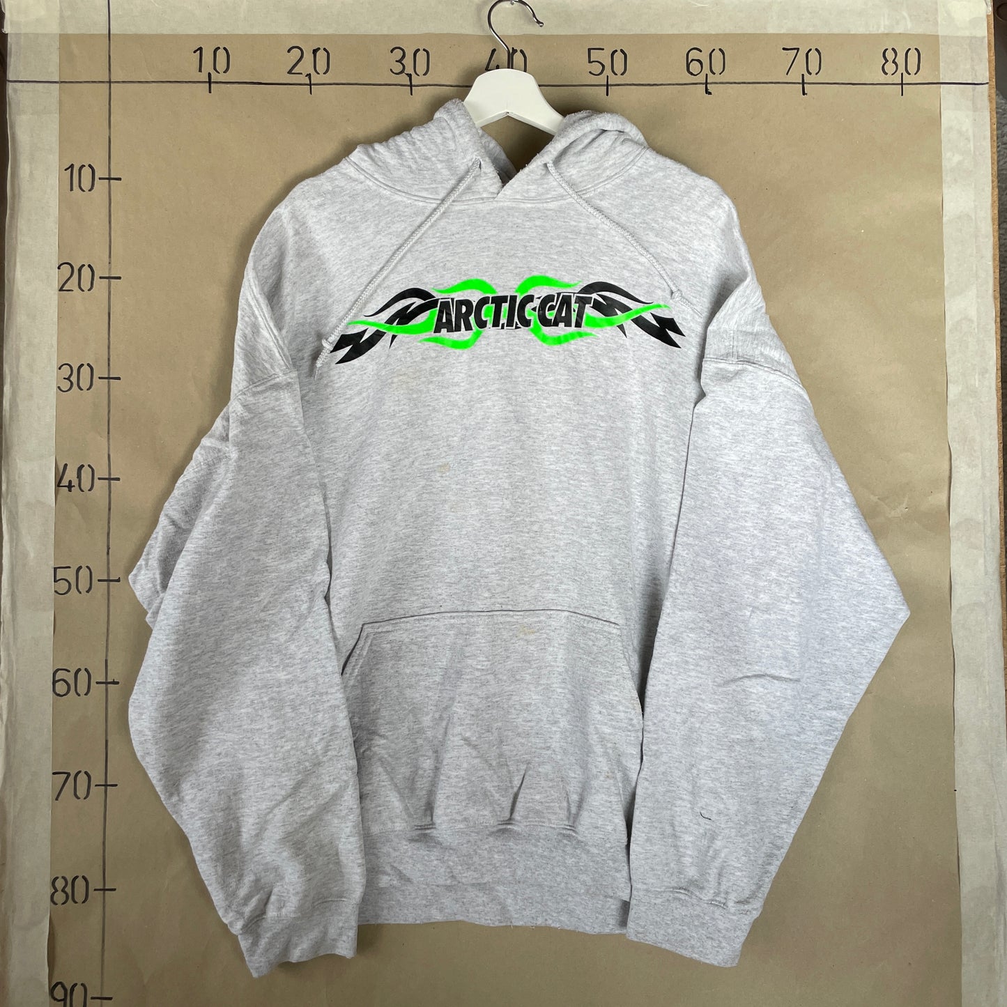 Grå Arctic Cat Hoodie Med Neon Grøn Tribal Print