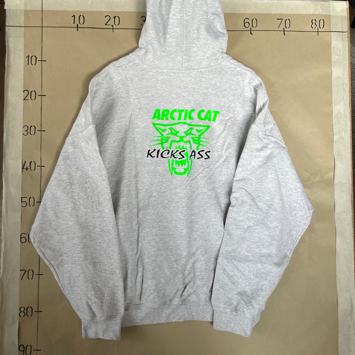 Grå Arctic Cat Hoodie Med Neon Grøn Tribal Print