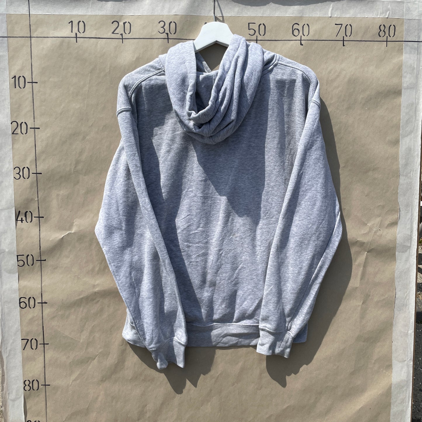 Grå Winona State College Hoodie Med Flocked Print