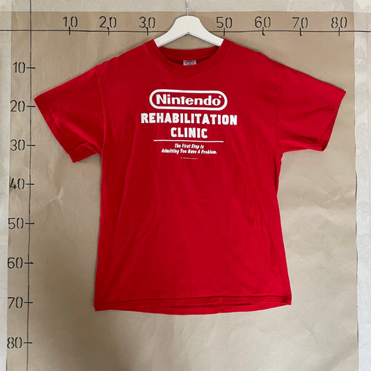 Rød Vintage Nintendo Rehabilitation Clinic T-Shirt
