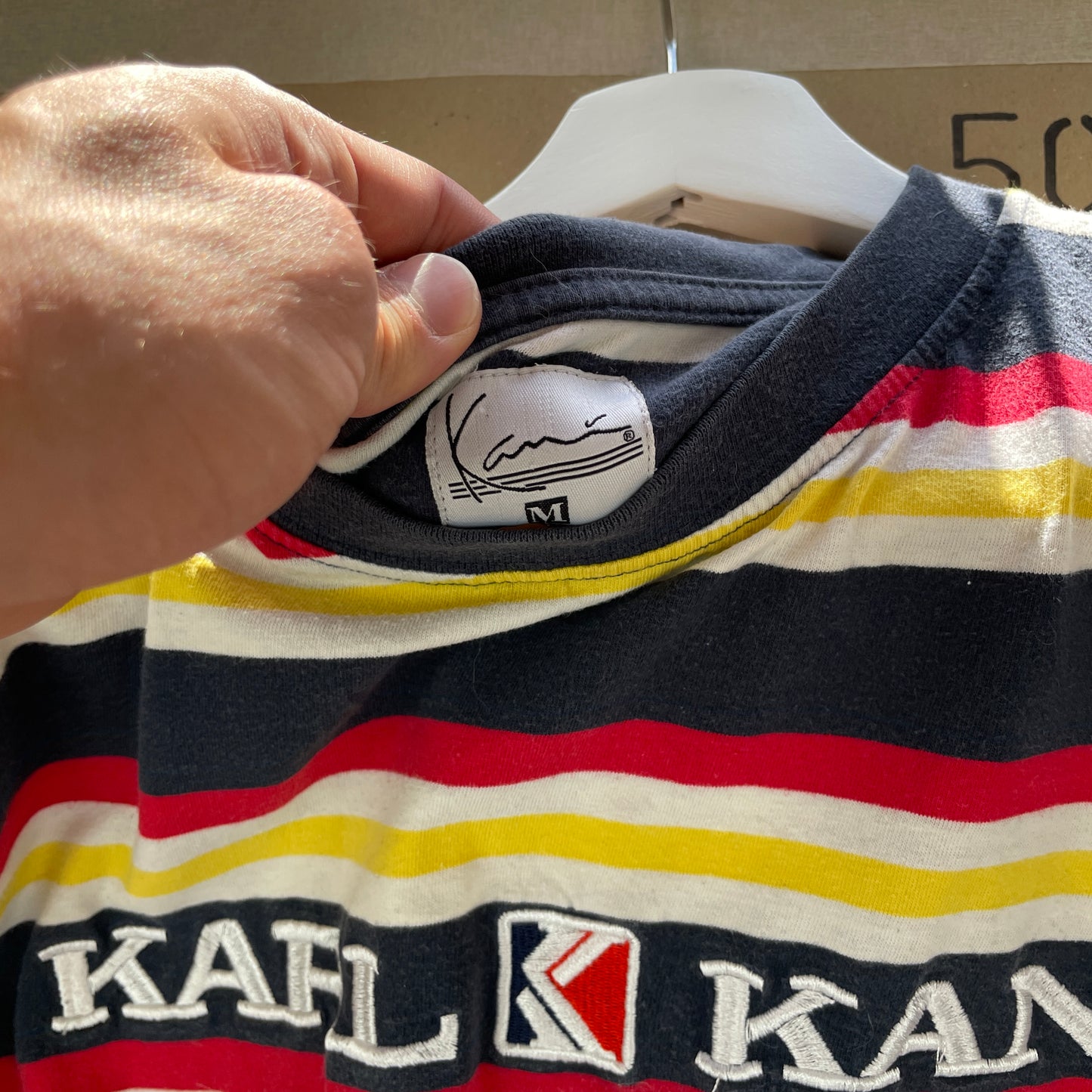 Multifarvet Vintage Karl Kani T-Shirt Med Broderet Logo Og Striber