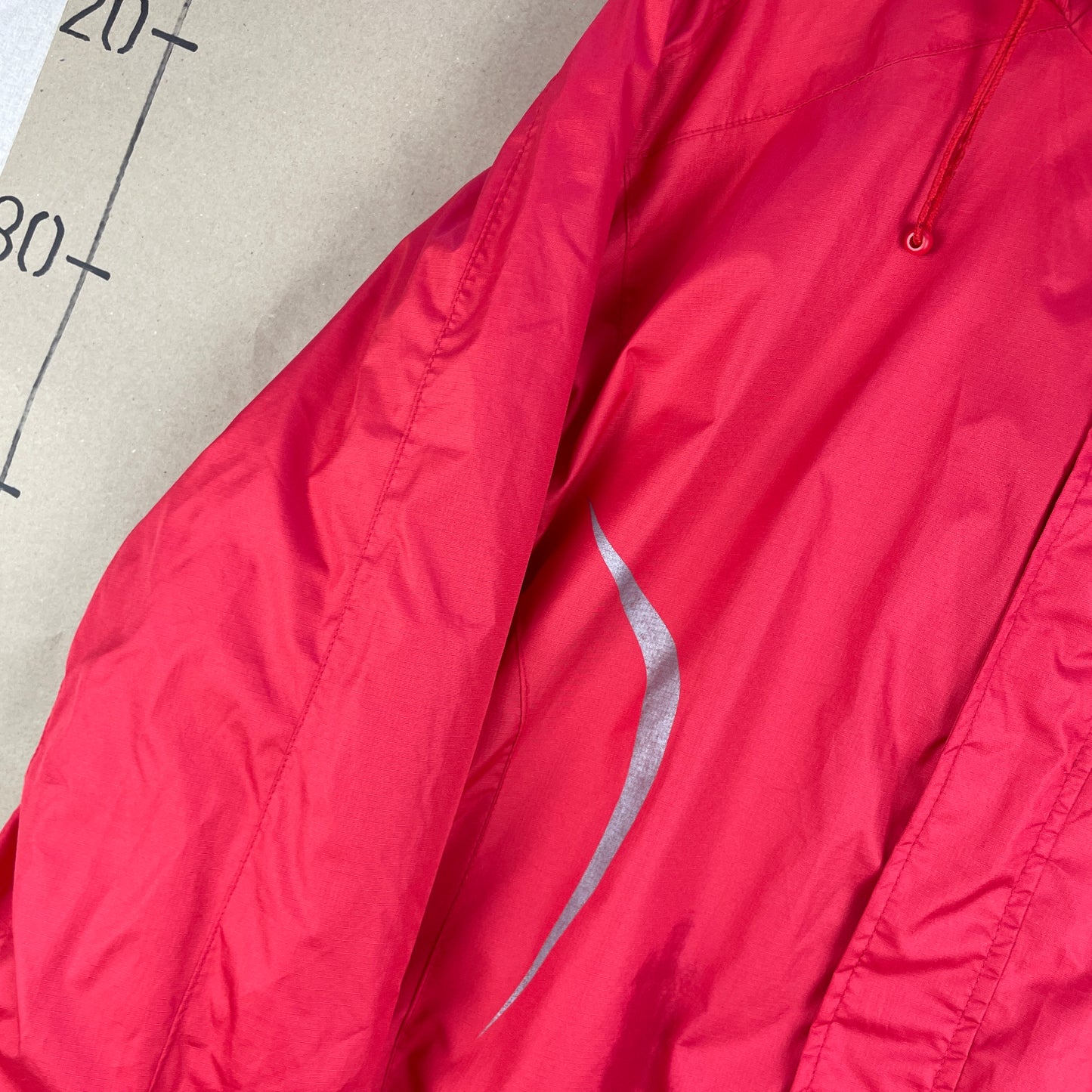 Rød Vintage Windbreaker Jakke Med Reflekser