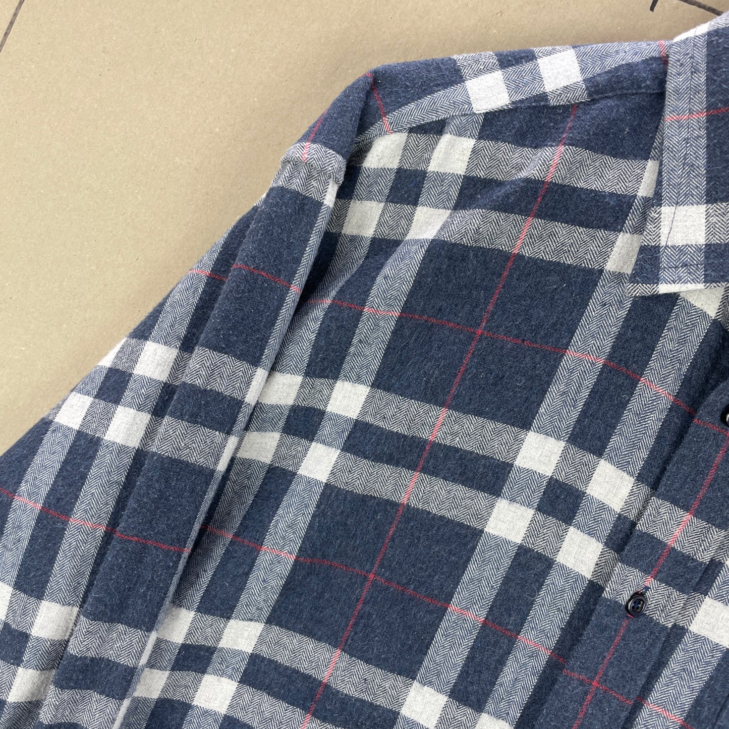 Grå/Hvid Citta Di Milano Skjorte I Børstet Flannel – Klassisk Tern, Blød Kvalitet, Regular Fit