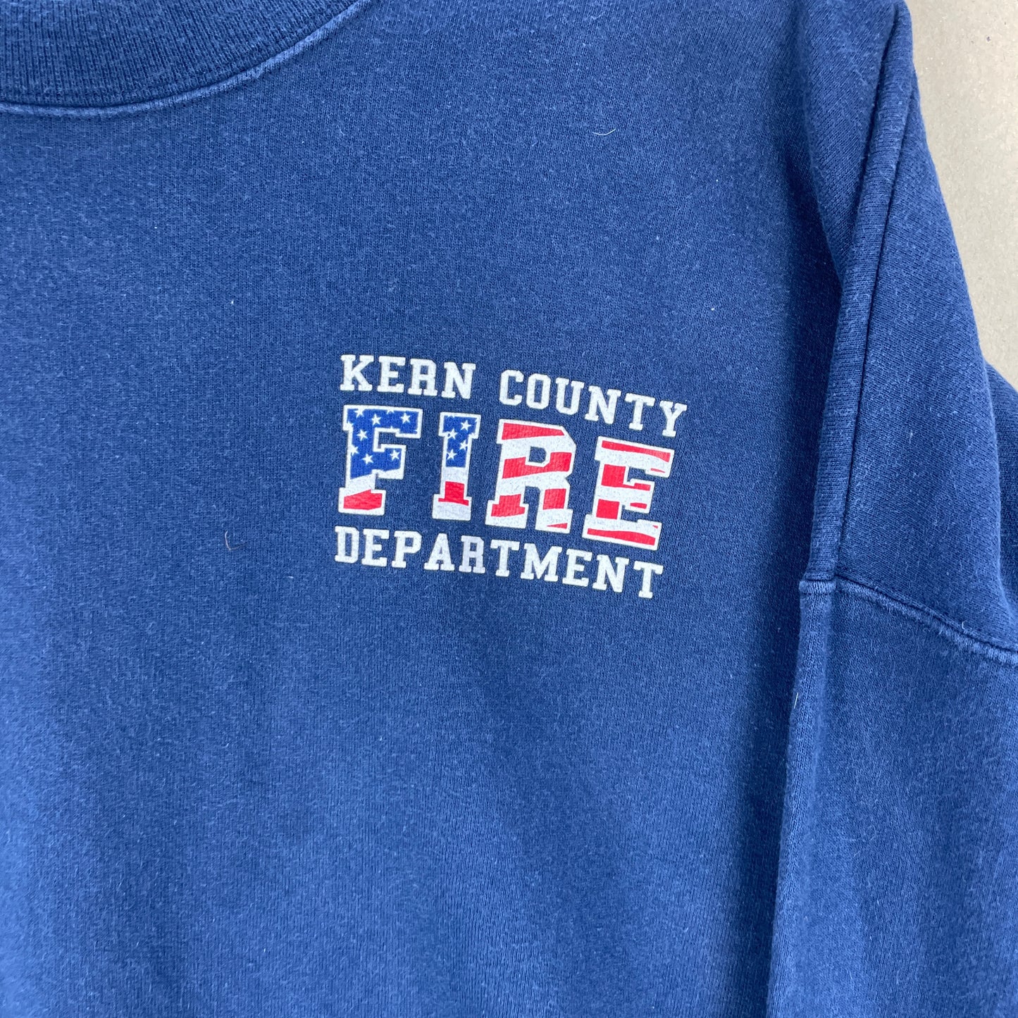 Navy Blå Hanes Kern County Fire Sweatshirt – Amerikansk Vintage Look
