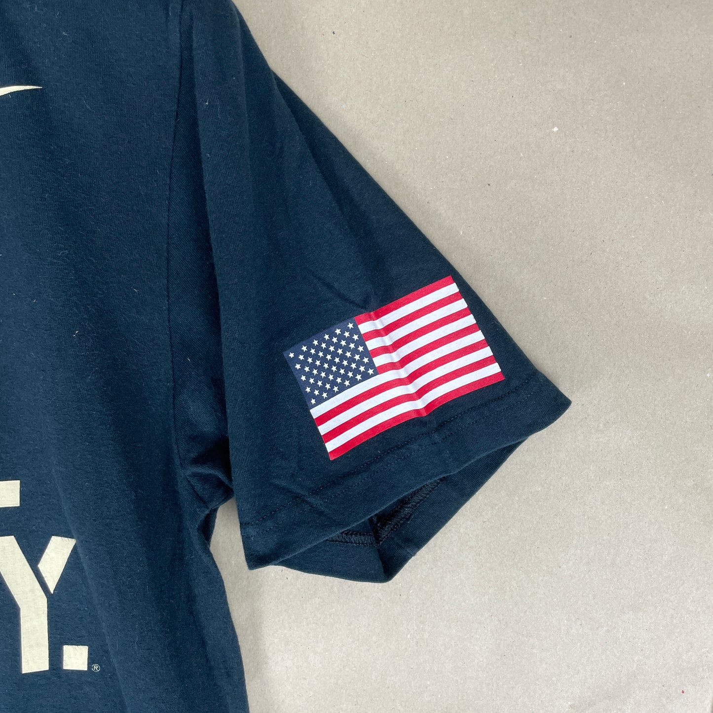 Sort Nike Army Duty Honor Country T-Shirt