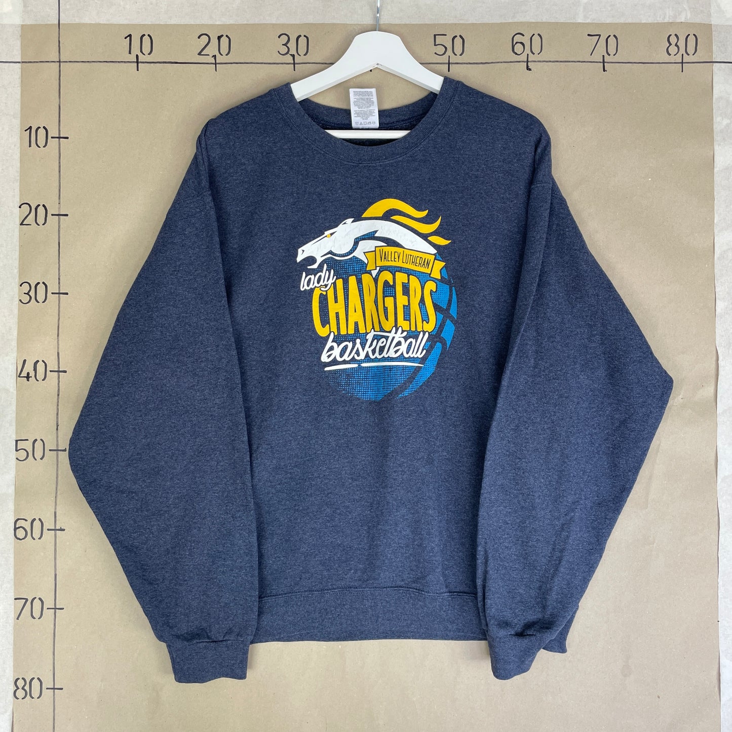Blå Vintage Valley Lutheran Lady Chargers Basketball Sweatshirt