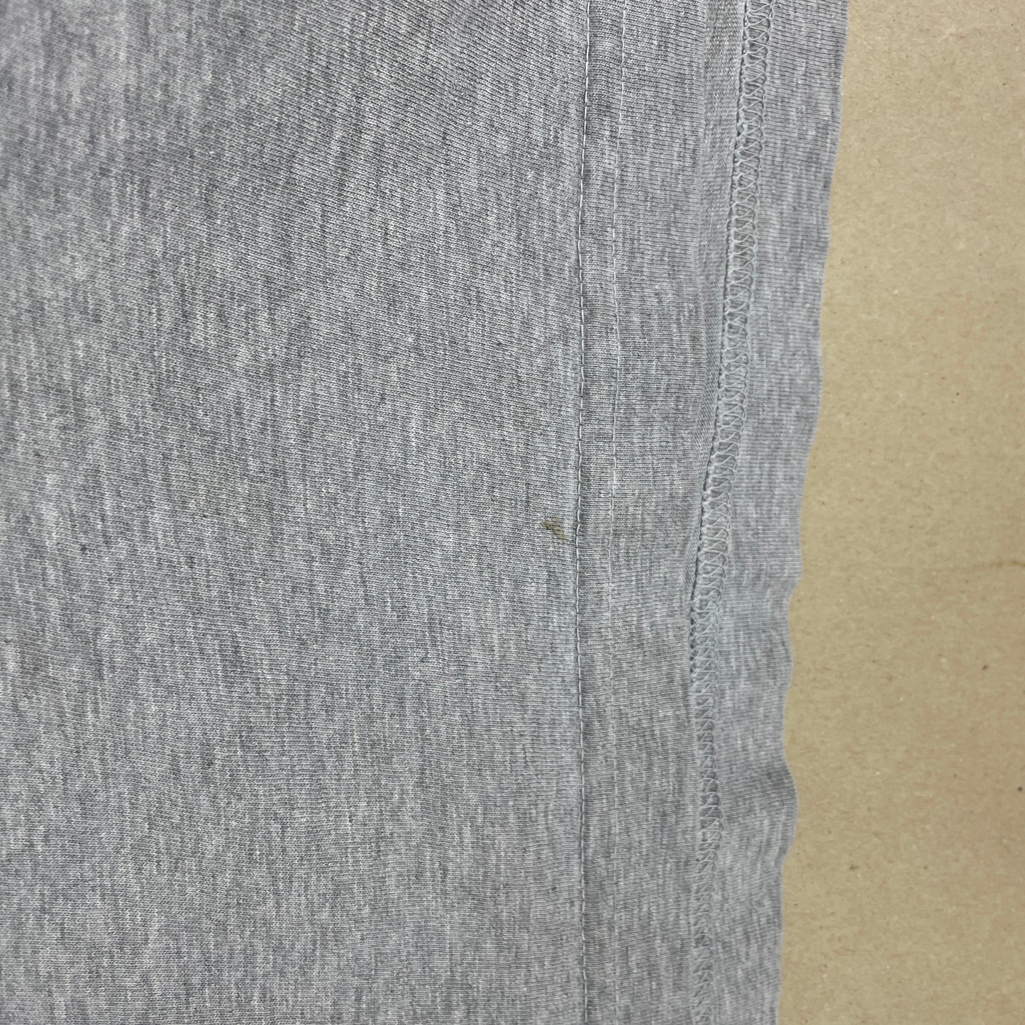 Grå Vintage Adidas Equipment T-Shirt Med Frontlogo