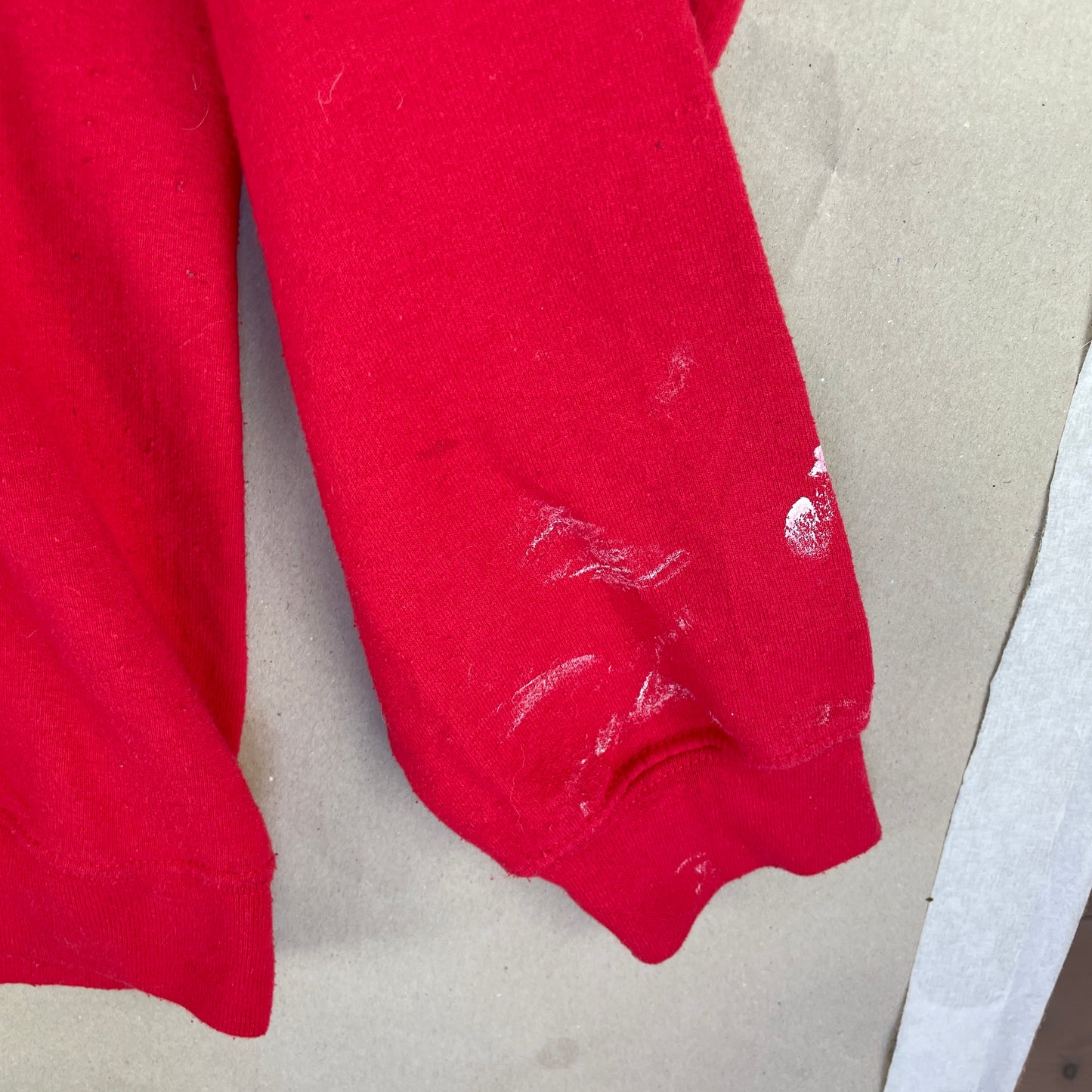Rød Vintage Patriots Hoodie Med Stort Frontprint Og Kængurulomme