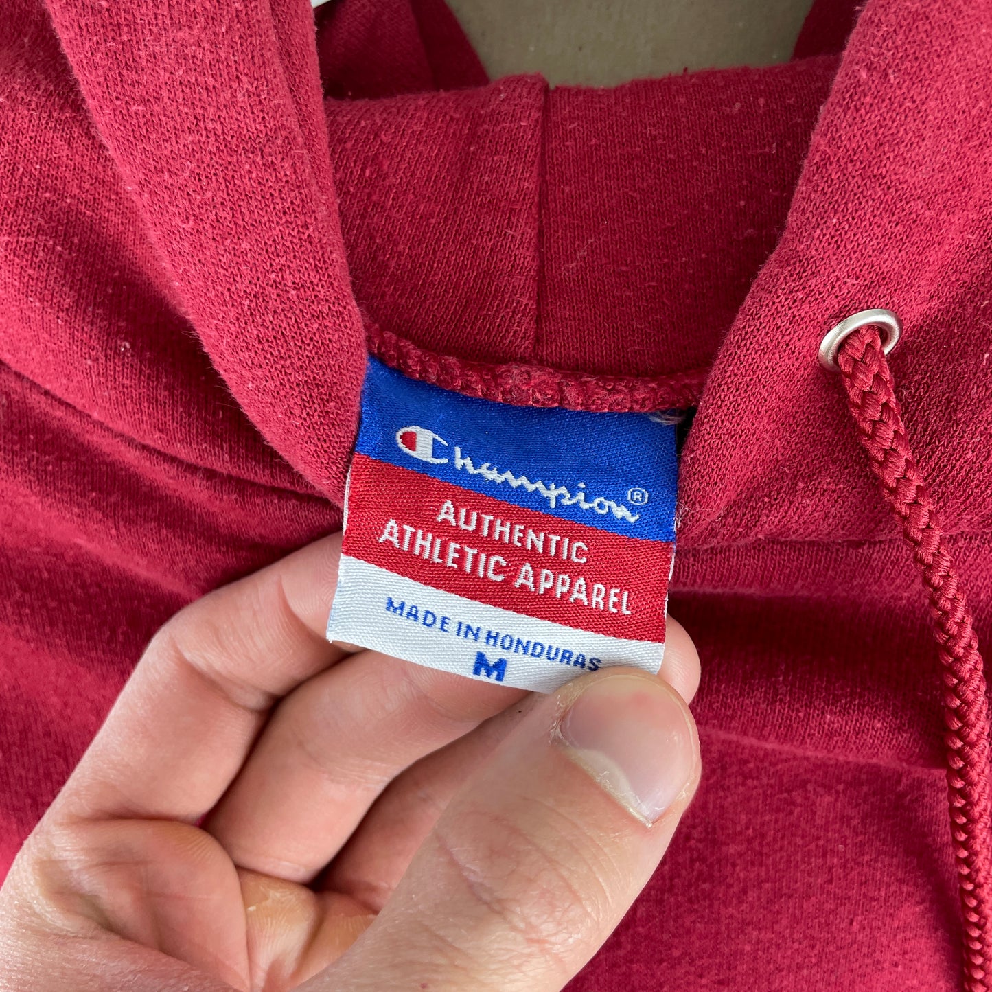 Bordeaux Vintage Champion Hoodie Med “PROPERTY OF JBER” Frontprint Og Kængurulomme