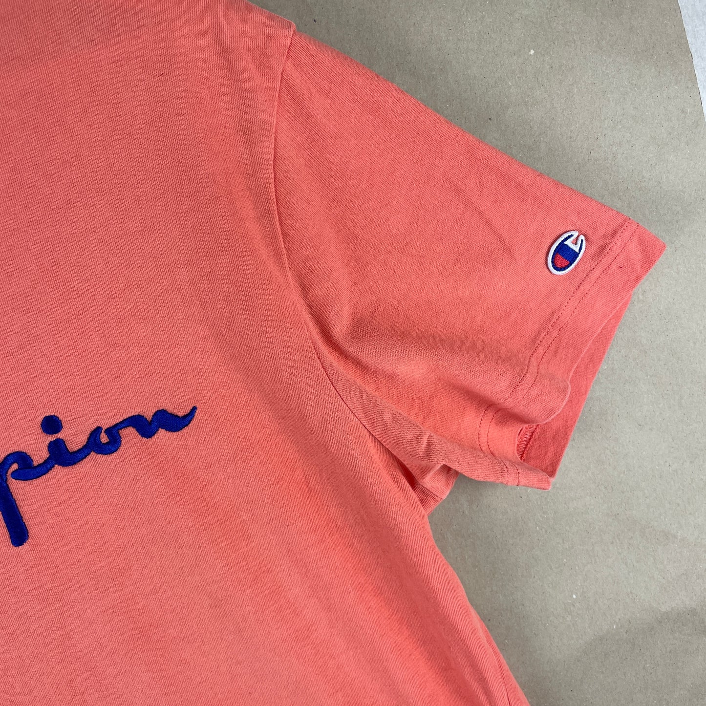 Laksefarvet Vintage Champion T-Shirt