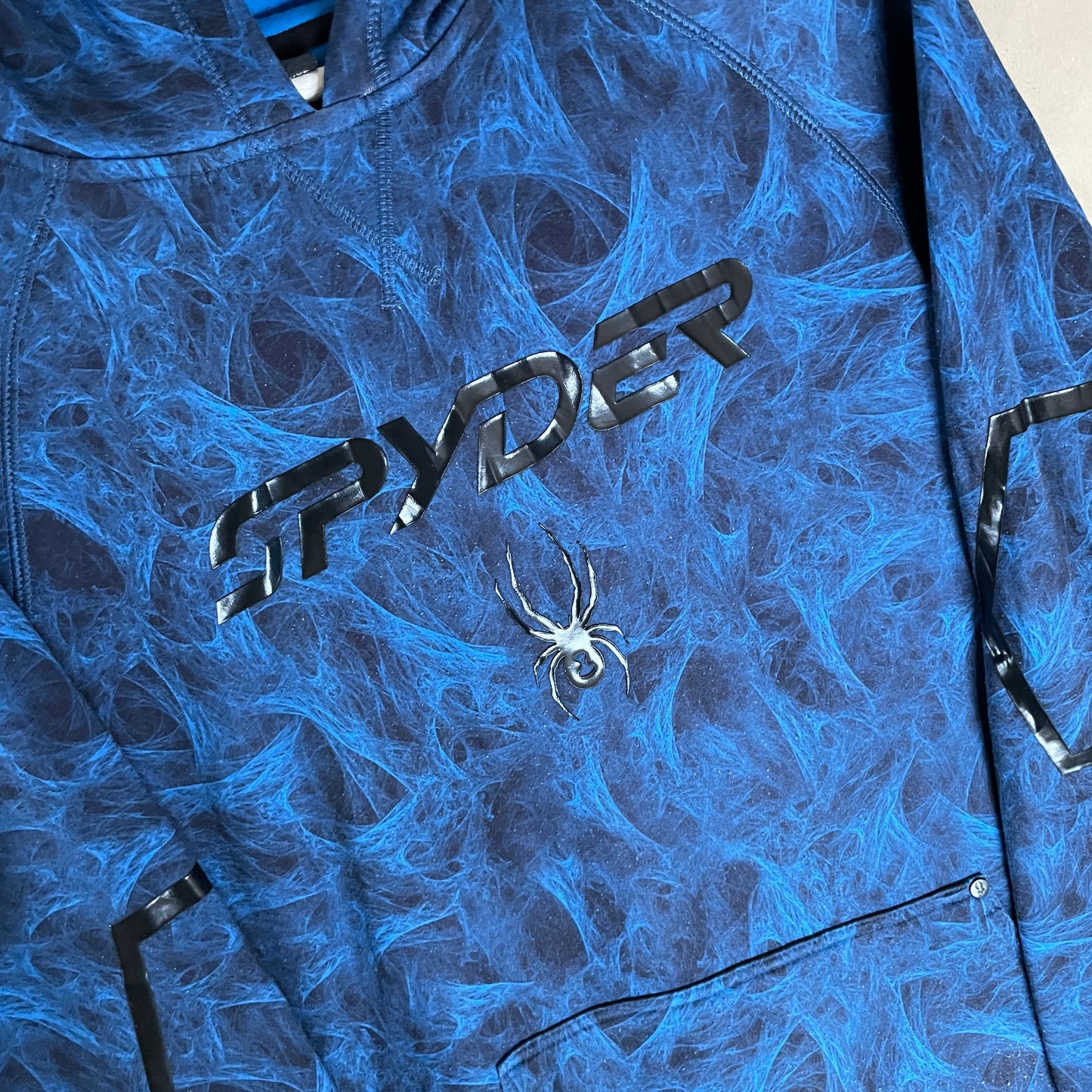 Blå Vintage Spyder All Over Print Hoodie