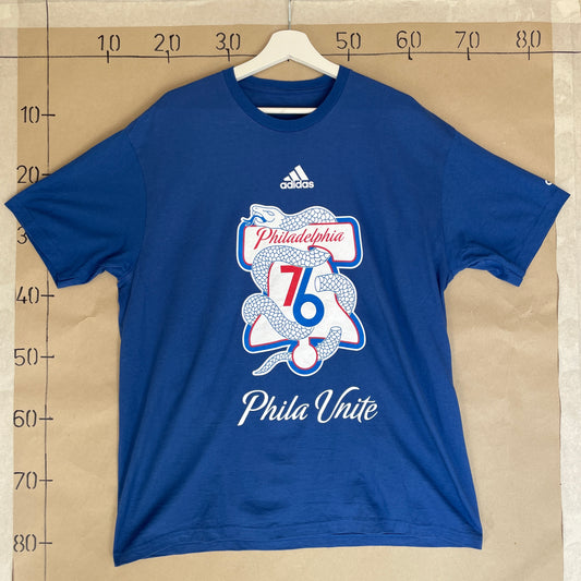 Blå Adidas Philadelphia Snake Grafisk Printet T-Shirt