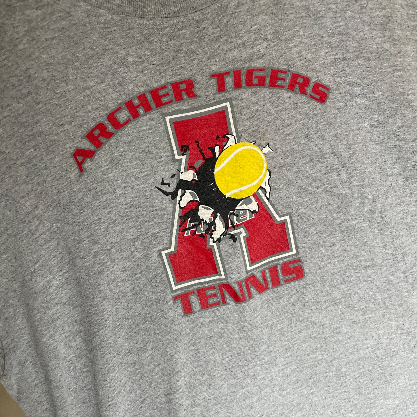 Grå Vintage Archer Tigers Tennis T-Shirt