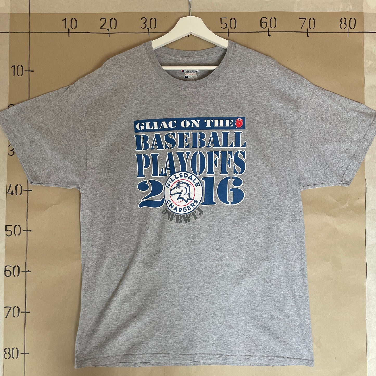 Grå Vintage Basketball T-Shirt