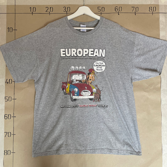 Grå Vintage European Joke T-Shirt
