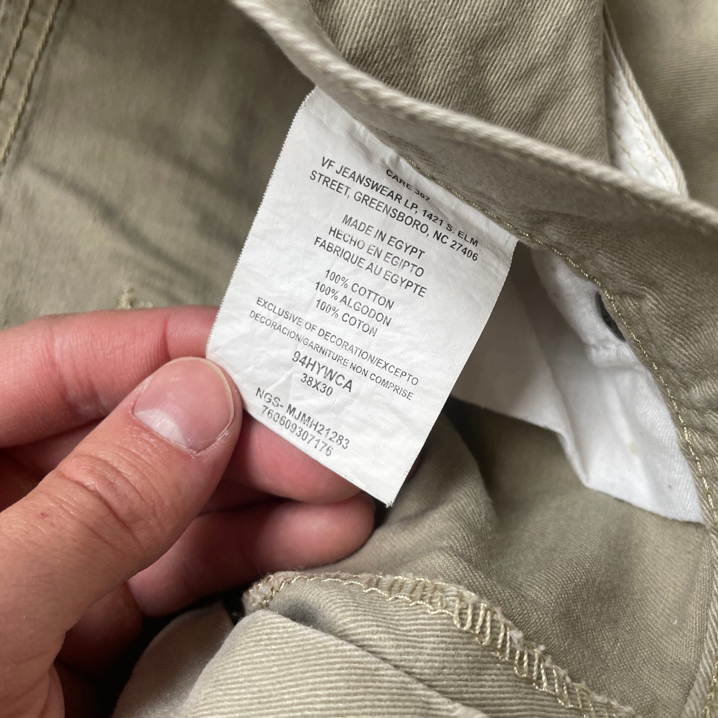 Beige Wrangler Cargobukser