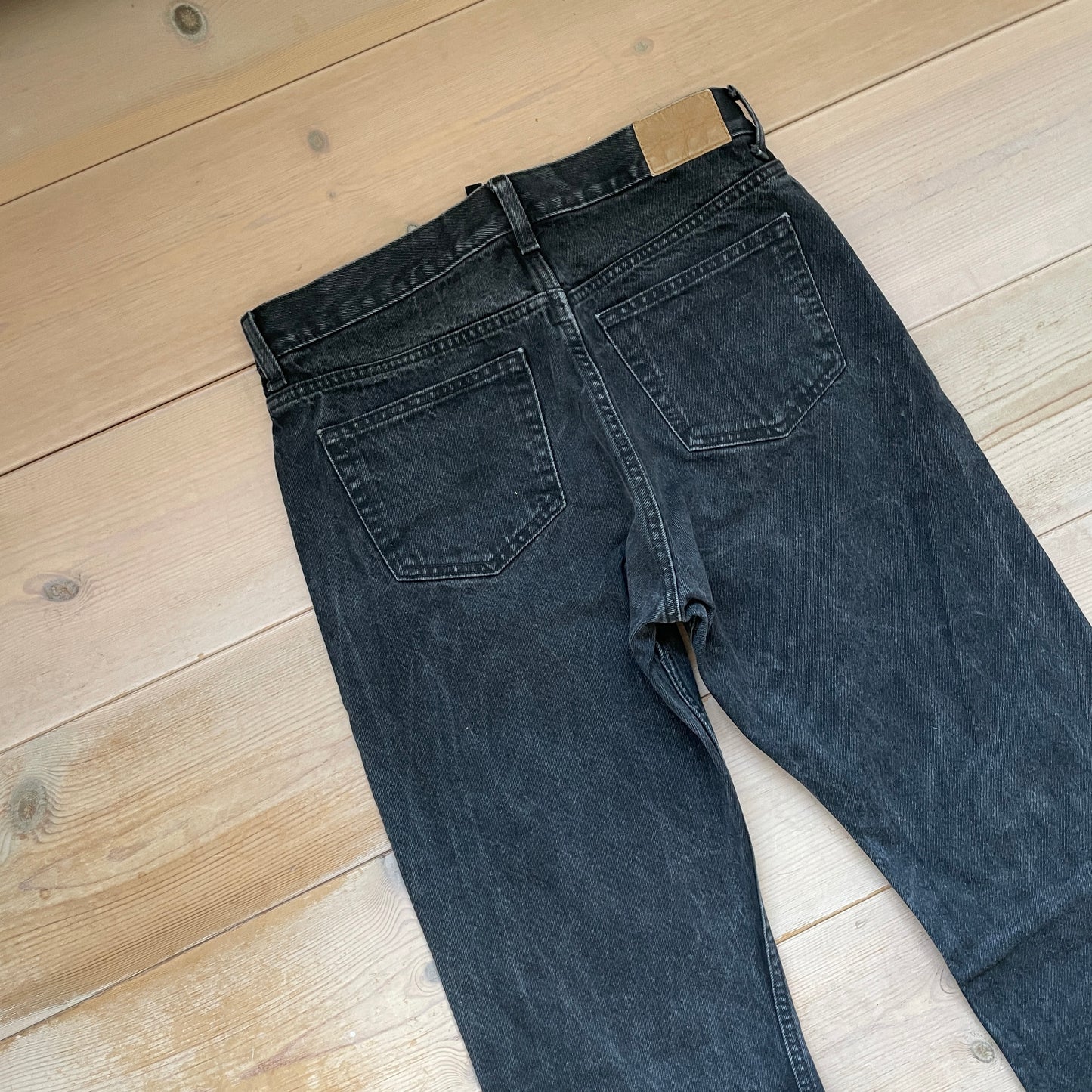 Sorte Weekday Space Denimjeans