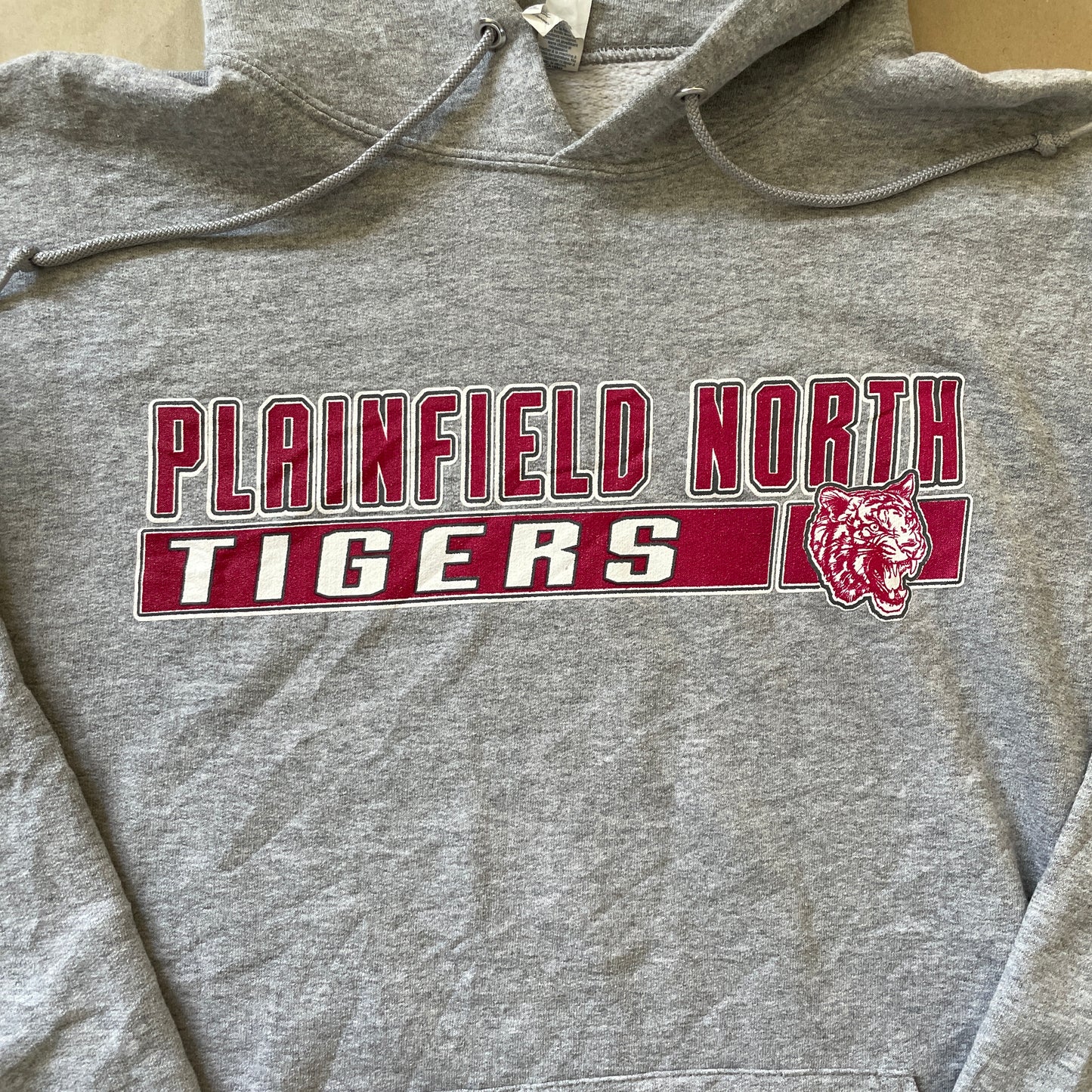 Grå Plainfield North Hoodie