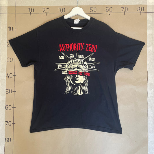 Sort Vintage Authority Zero T-Shirt