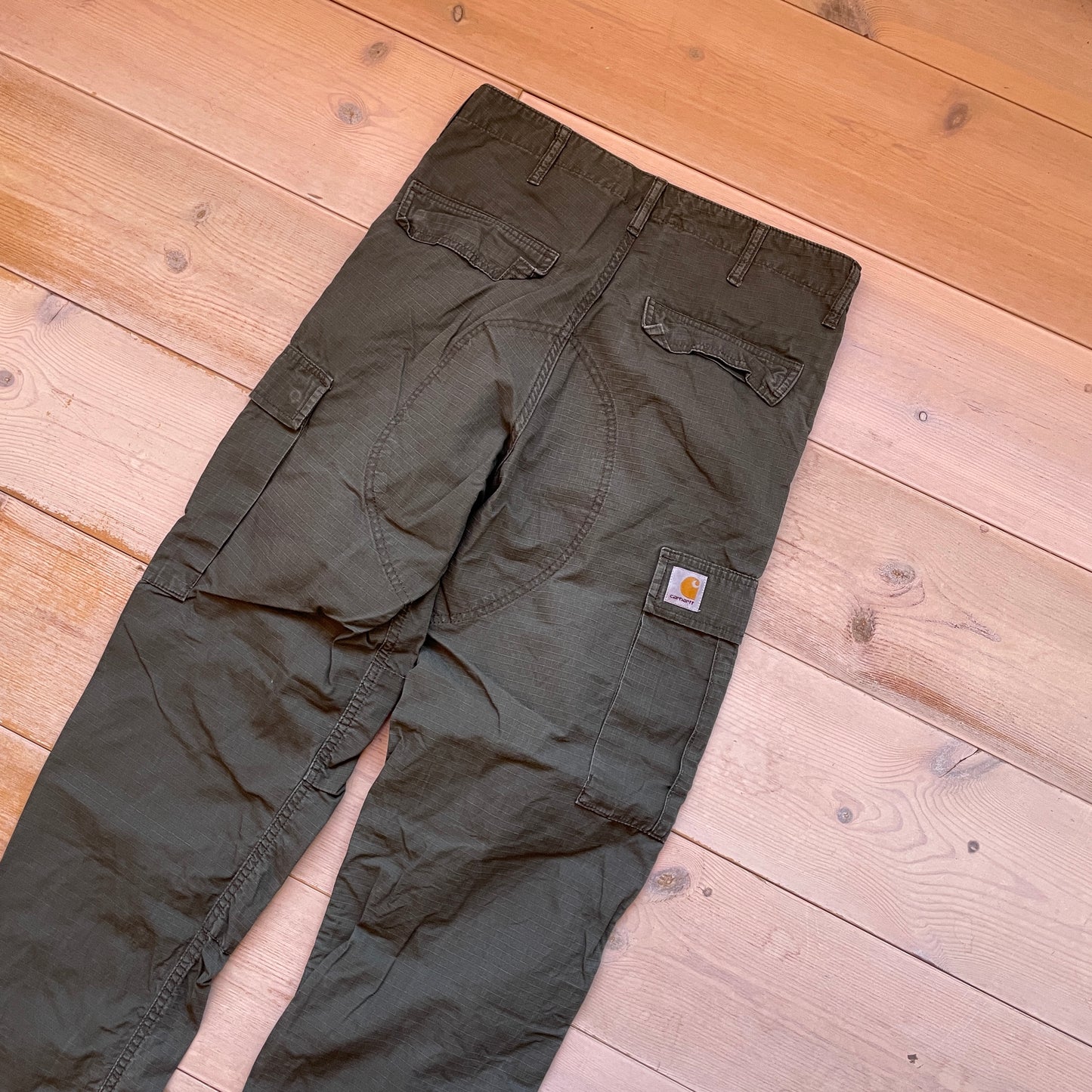 Mørkegrønne Carhartt Regular Cargo Pant