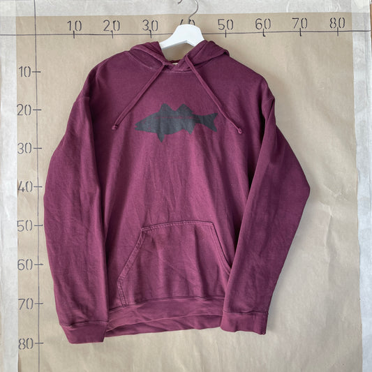 Bordeaux Comfort Colors Hoodie Med Fisketryk – The Black Bass