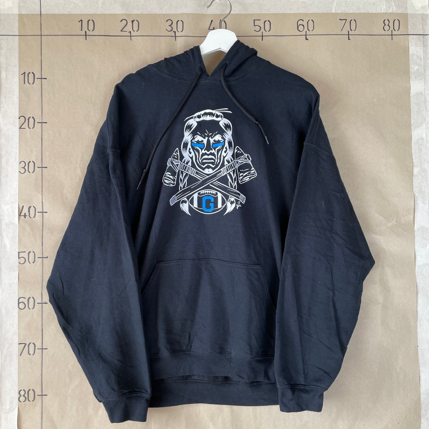 Sort Circle Of Blue Hoodie – Tribal Sporty Grafik