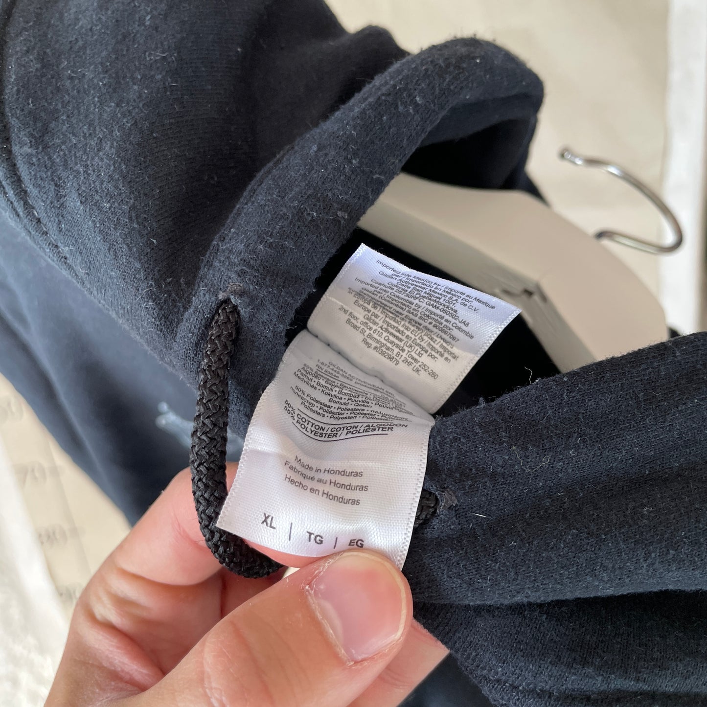 Sort Circle Of Blue Hoodie – Tribal Sporty Grafik