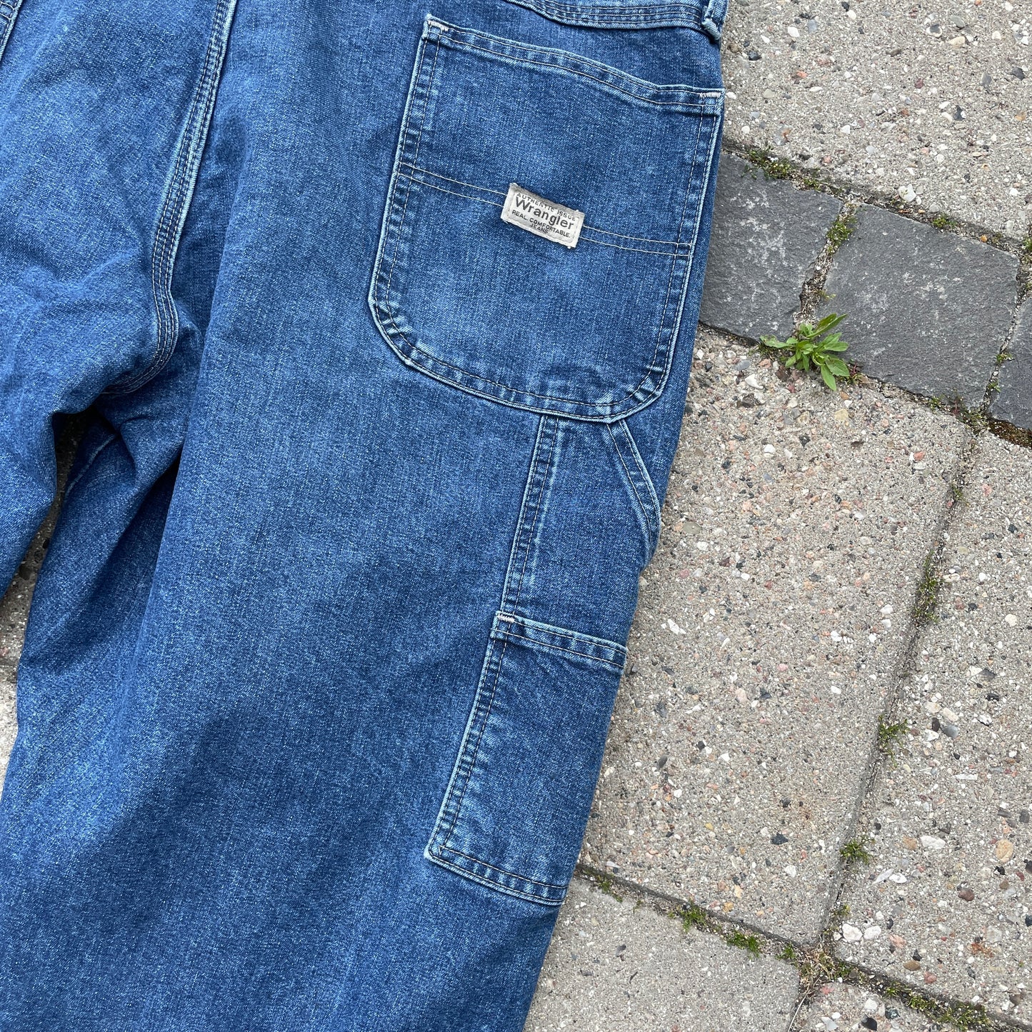 Wrangler Carpenter Jeans i Mellemvasket Denim