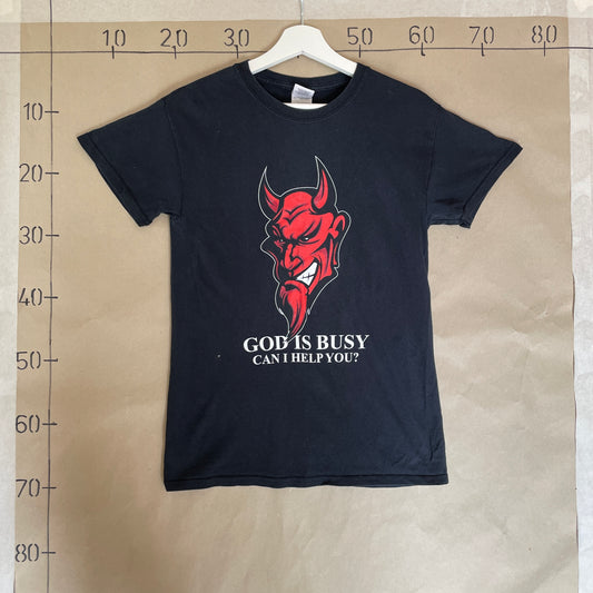 Sort Vintage God Is Busy T-Shirt